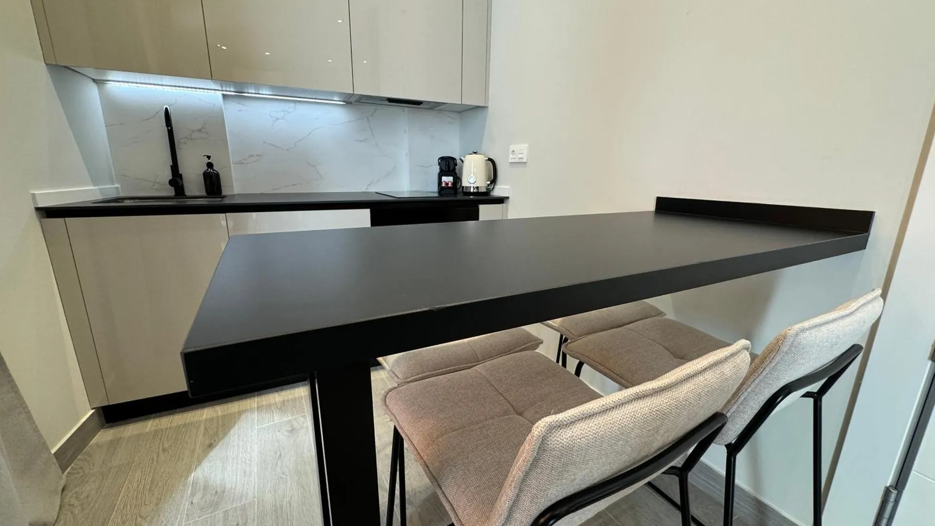 Suspiro Penthouse 302 By Florentia Homes Granada